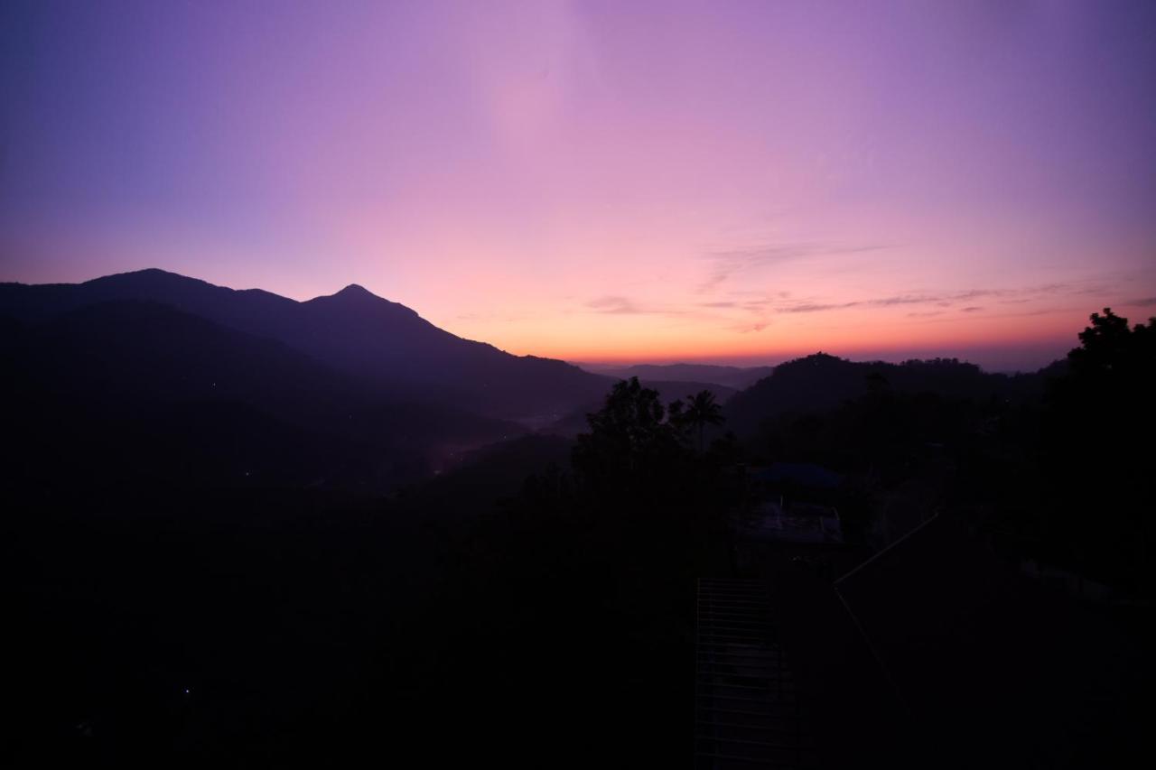 British County Resorts Anachal 外观 照片